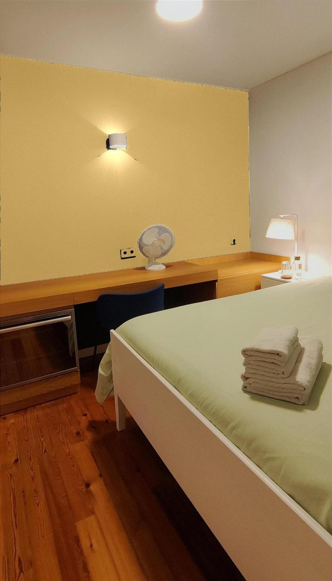 Shared Accommodation In Bairro Alto - Chiado 리스본 외부 사진